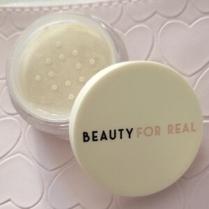 4/25 Bundle Item. Beauty For Real Hydra-Set Translucent Finishing Powder #1